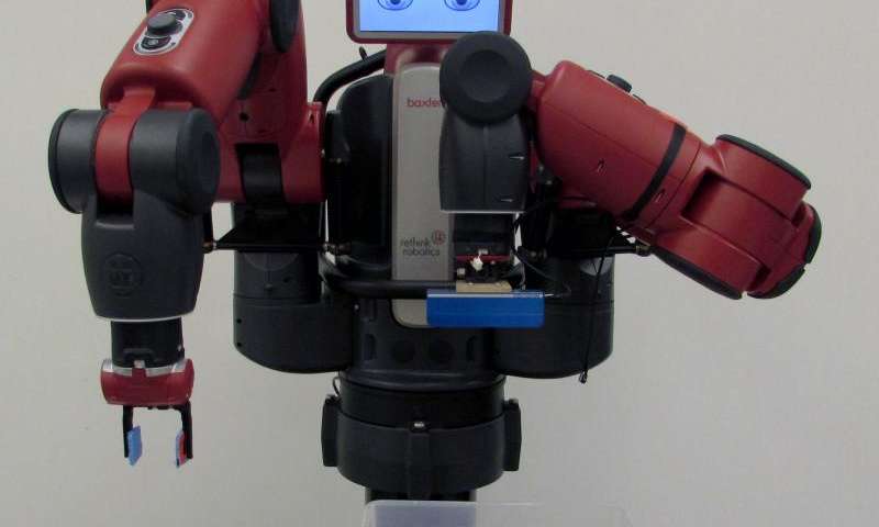 Robot puede evaluar su situación y llamar a un ser humano en busca de ayuda