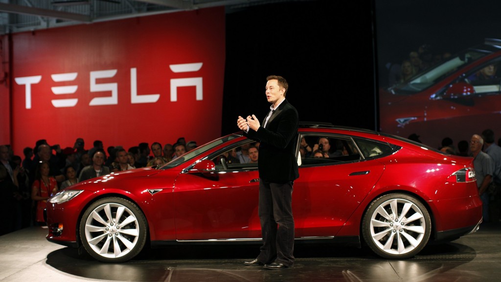 Tecnopia.tesla-elon-musk-1940x1091