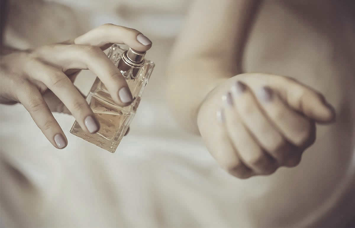 CREAN POLITÉCNICAS PERFUME QUE REGULA EL PH DEL CUERPO
