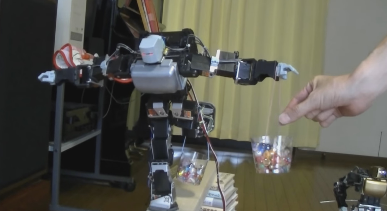Los Robots Humanoides del prof. Masahiko Yamaguchi