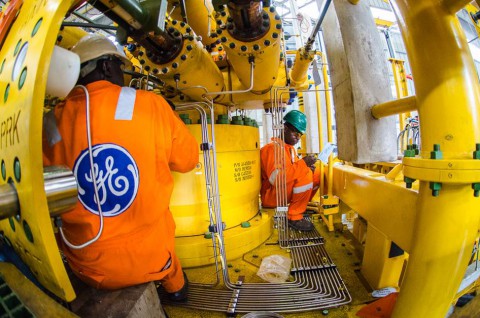 tecnopia-ge-oil-gas-training-nigerian-engineers-at-the-onne-facility-1-480x318