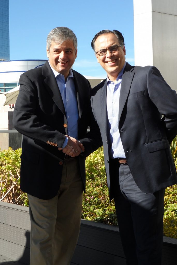 rh-microsoft-handshake2