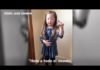 Una niña de cinco años anima a llevar ‘calcetines desparejados’ por el Día Mundial del Síndrome de Down
