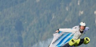 El nacimiento de un nuevo deporte extremo: el primer traje aéreo eléctrico del mundo