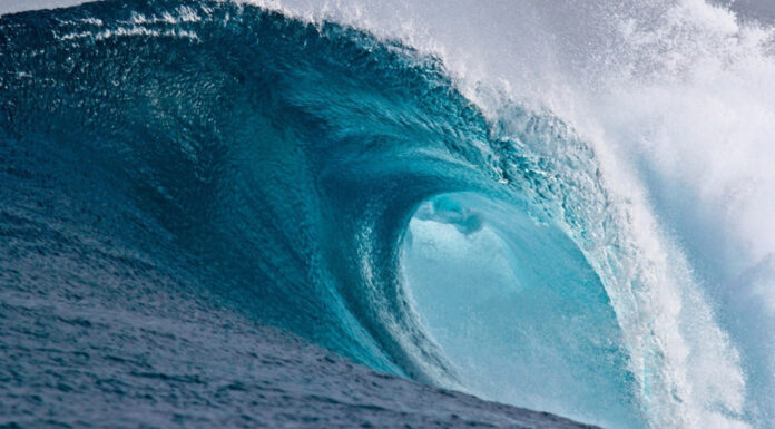 La campana, un volcán y un Tsunami.