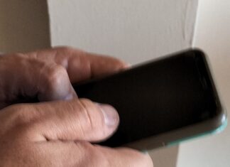 ¿La vida la dejamos en un celular?