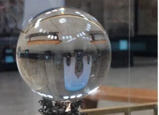 La Esfera de Cristal de la Emperatriz Viuda Cixi.