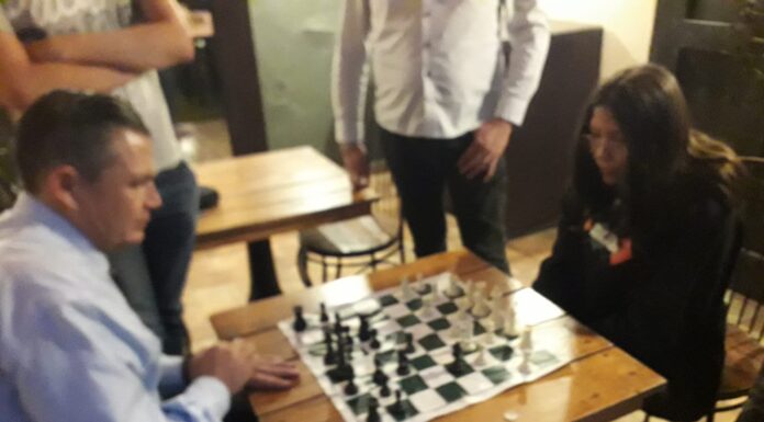 Cuento ajedrecístico “El General del Tablero: Estrategias en Guerra”.