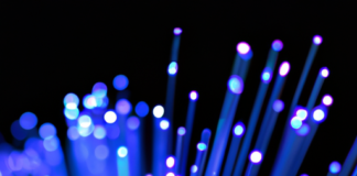 “Optimización del Análisis de Señales en Fibra Óptica: Sinergia entre Transformadas Wavelet, Bulnes y Redes Neuronales”.