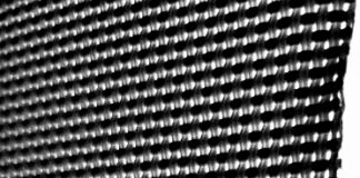 El Stitching del Tapiz Electrodinámico: Costuras Cósmicas en la Arquitectura del Universo.