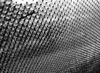 Hacia una Ontología Matemática del Universo: La Geometrización del Ser y la Epistemología de la Luz Invisible